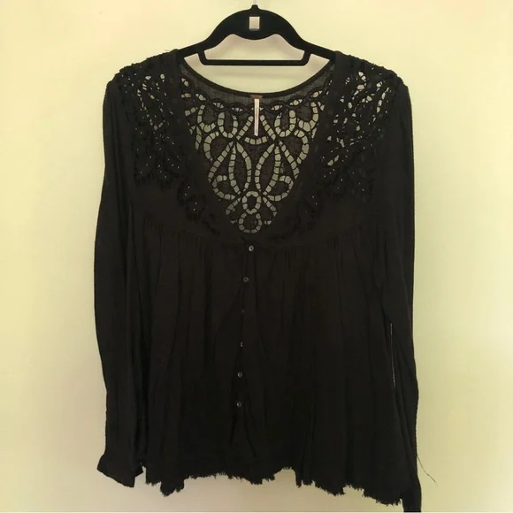 Free People Medium black cutout swing blouse - Picture 2 of 11